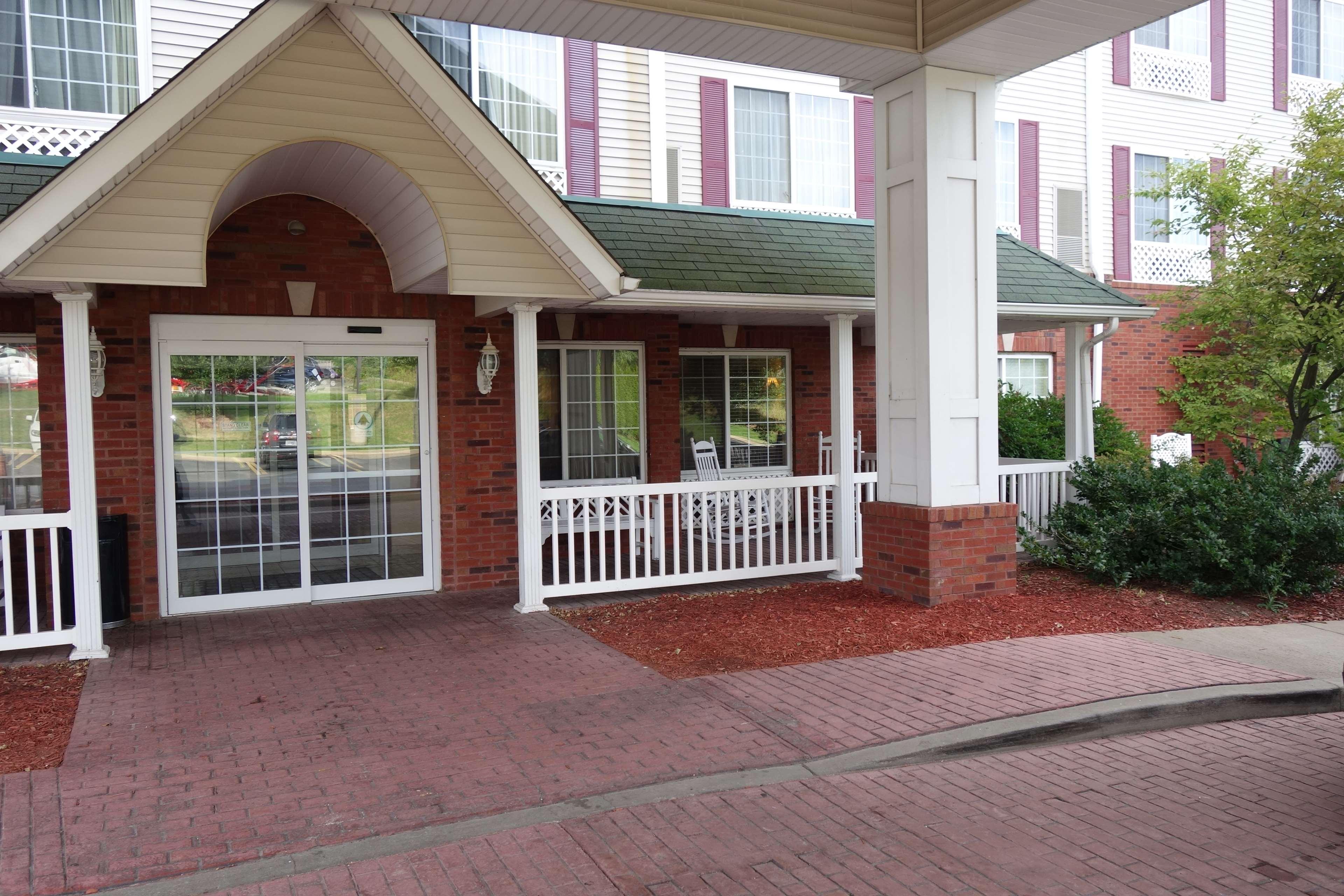 Wingate By Wyndham Youngstown - Austintown Экстерьер фото