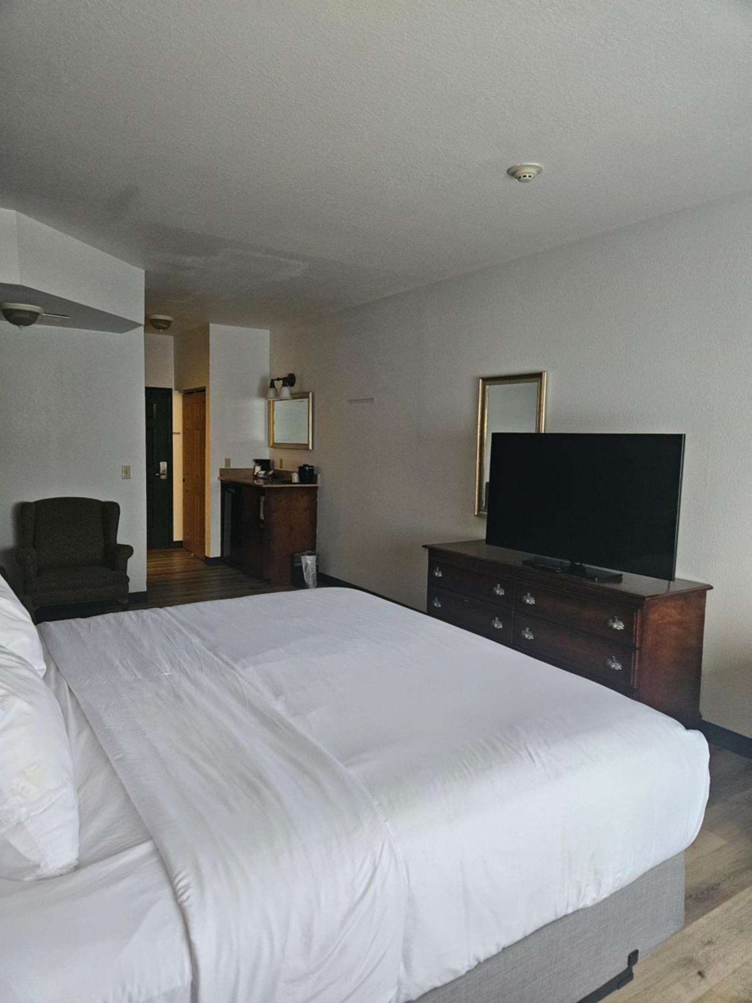 Wingate By Wyndham Youngstown - Austintown Экстерьер фото