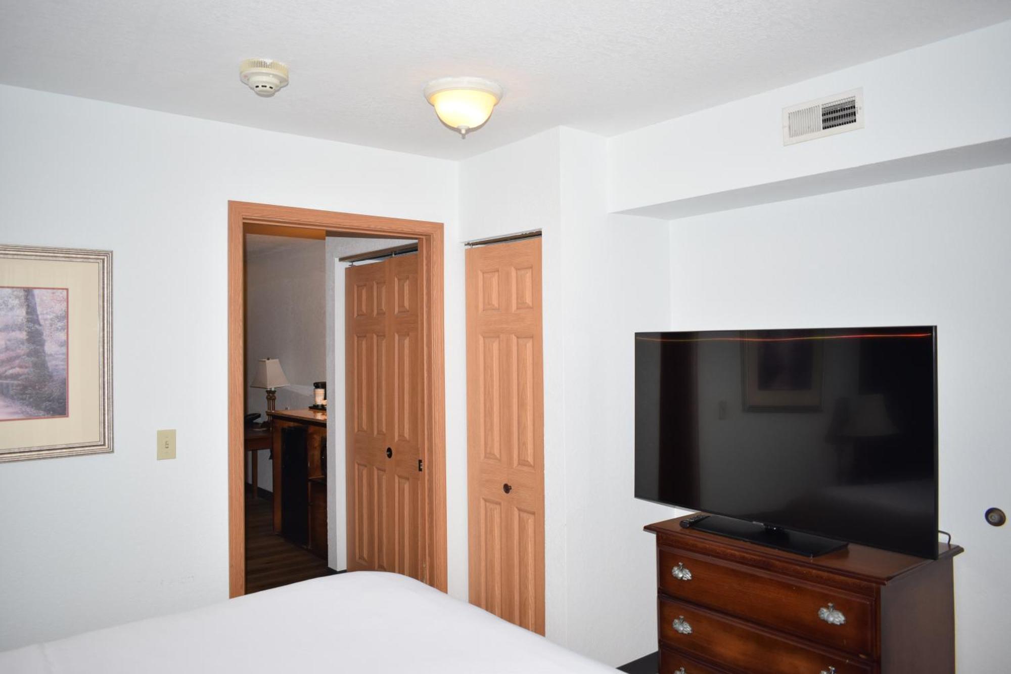 Wingate By Wyndham Youngstown - Austintown Экстерьер фото