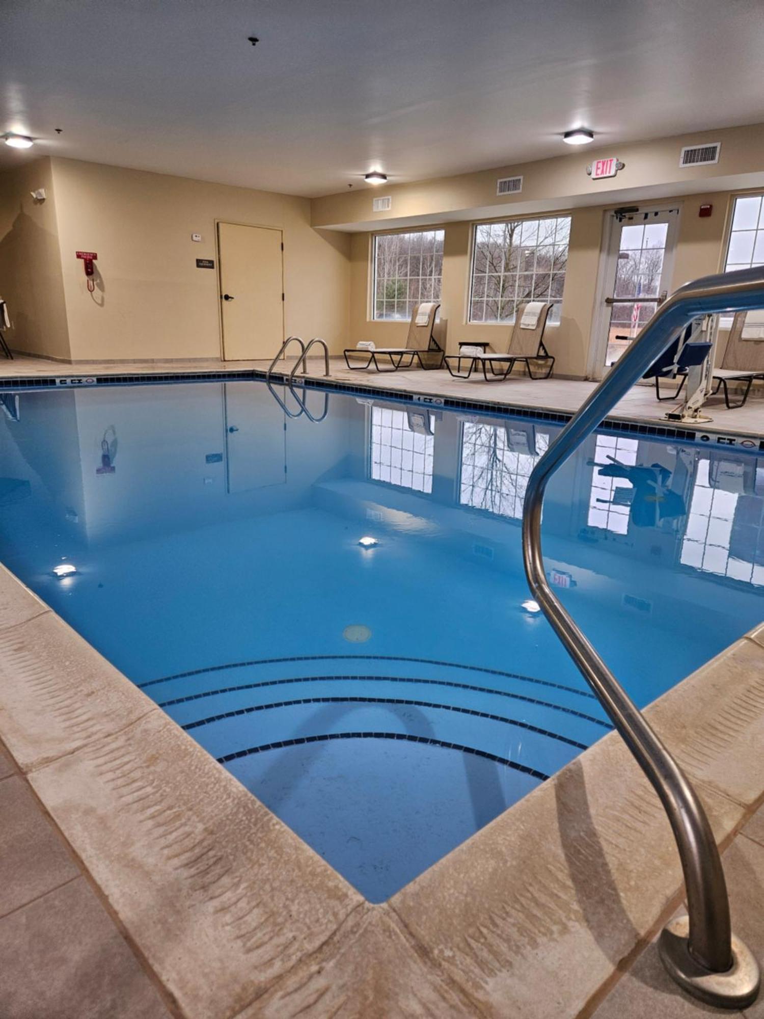 Wingate By Wyndham Youngstown - Austintown Экстерьер фото